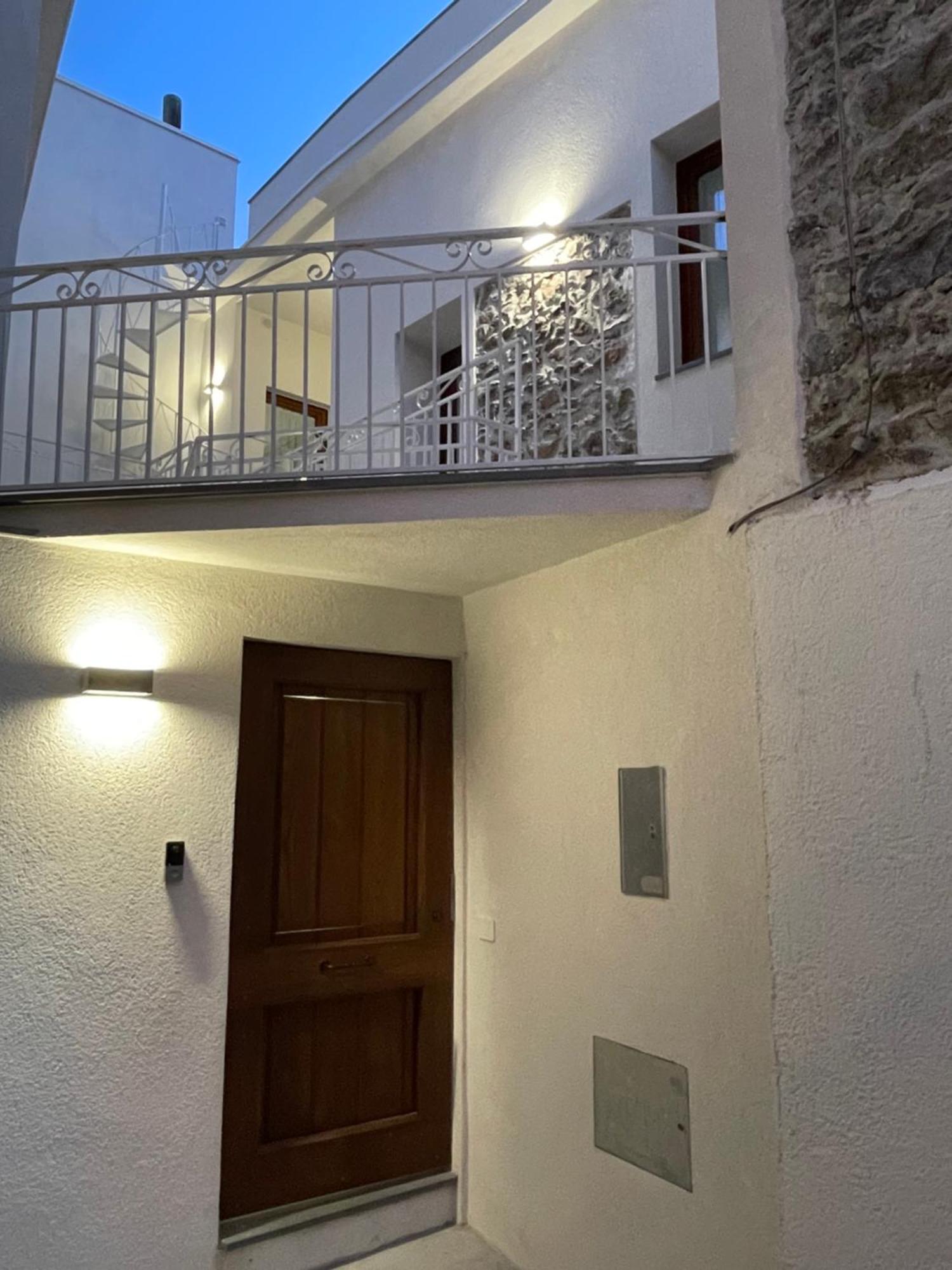 Sa Troppa De Sos Chentu Hotel Dorgali Exterior photo